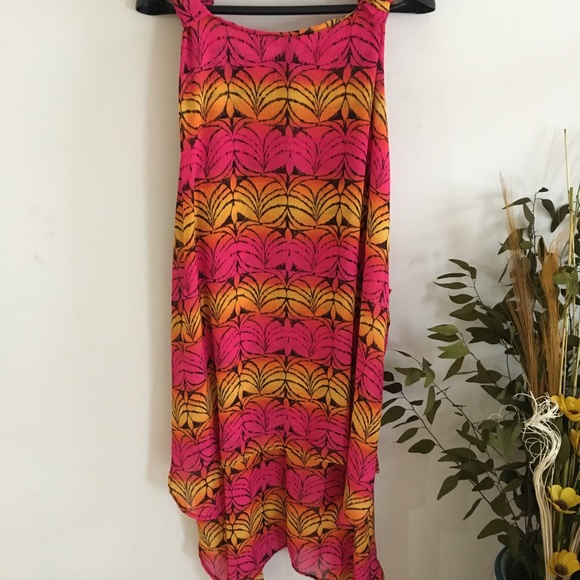 Dress - Picture 1 of 1